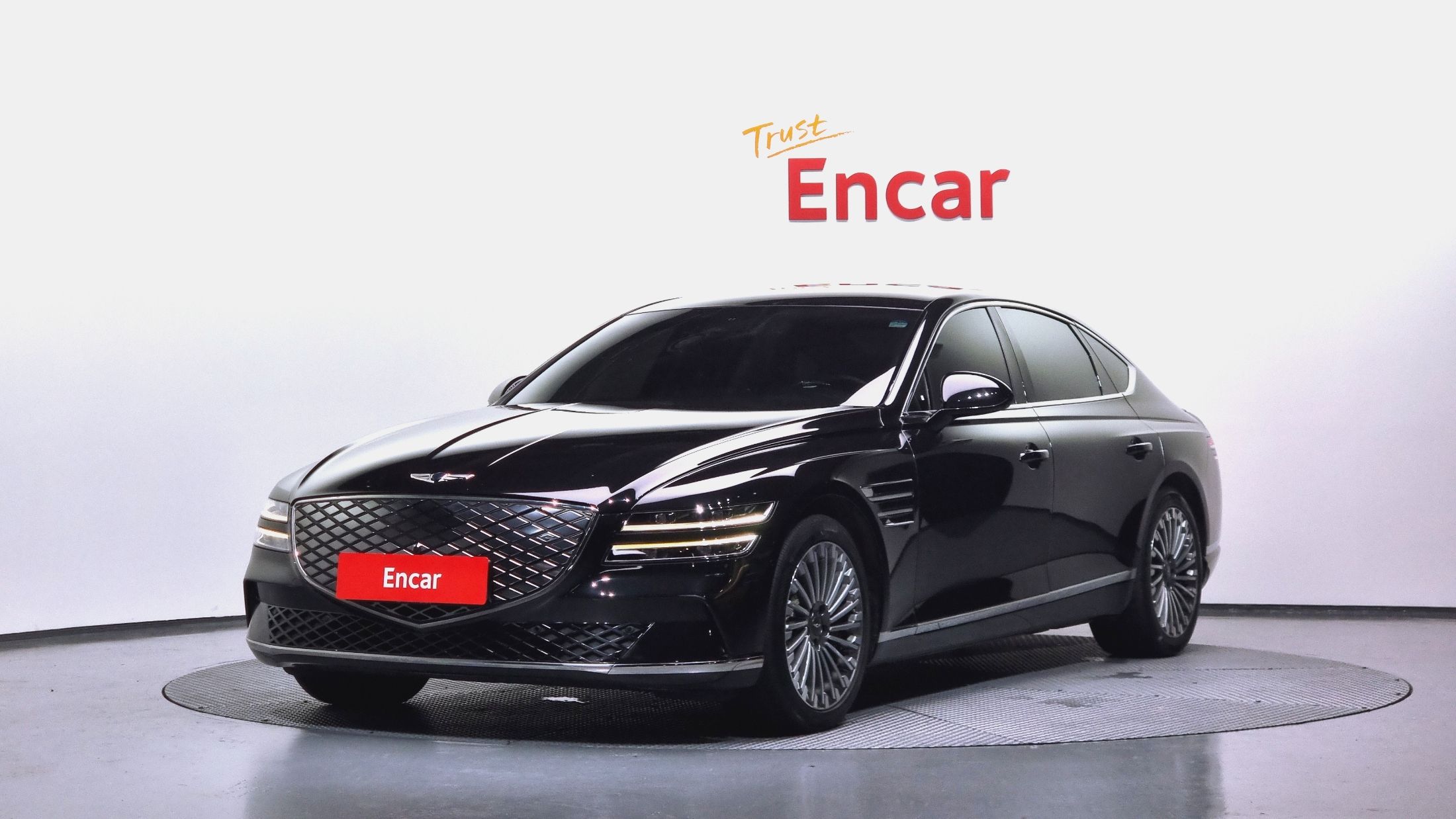 GENESIS ELECTRIC G80 RG3 2022