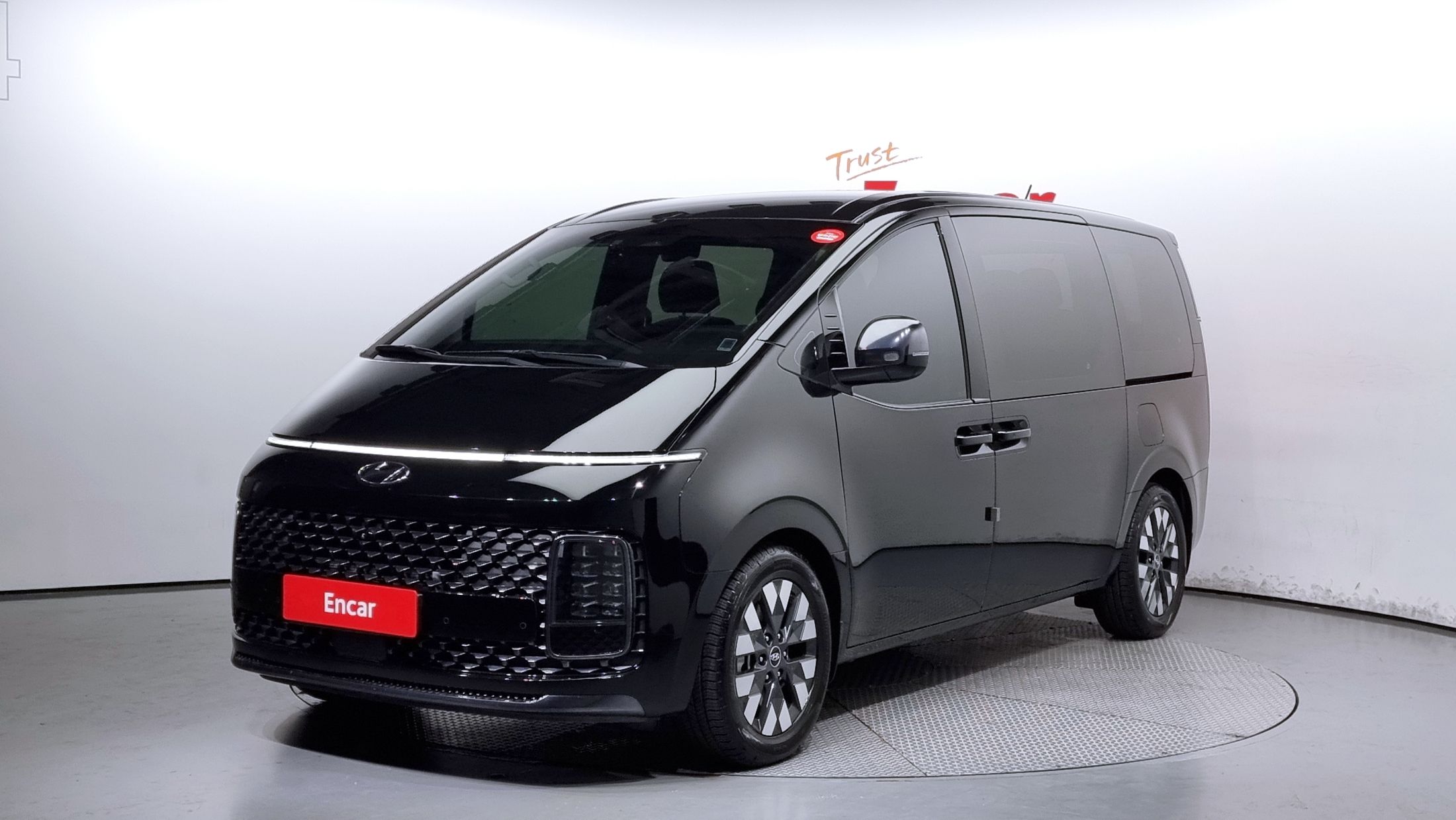 HYUNDAI STARIA 2021