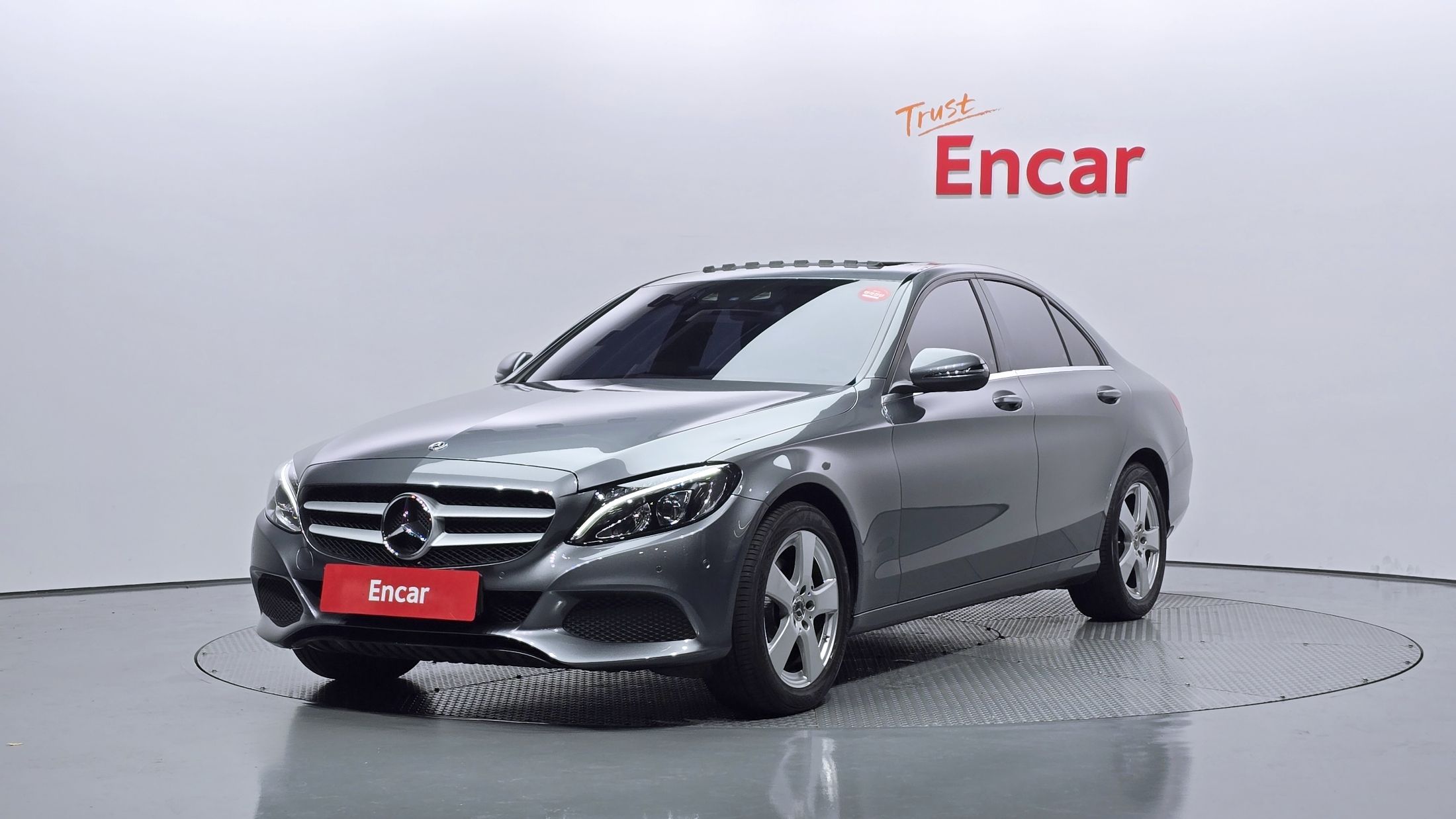 MERCEDES BENZ C-CLASS W205 2017
