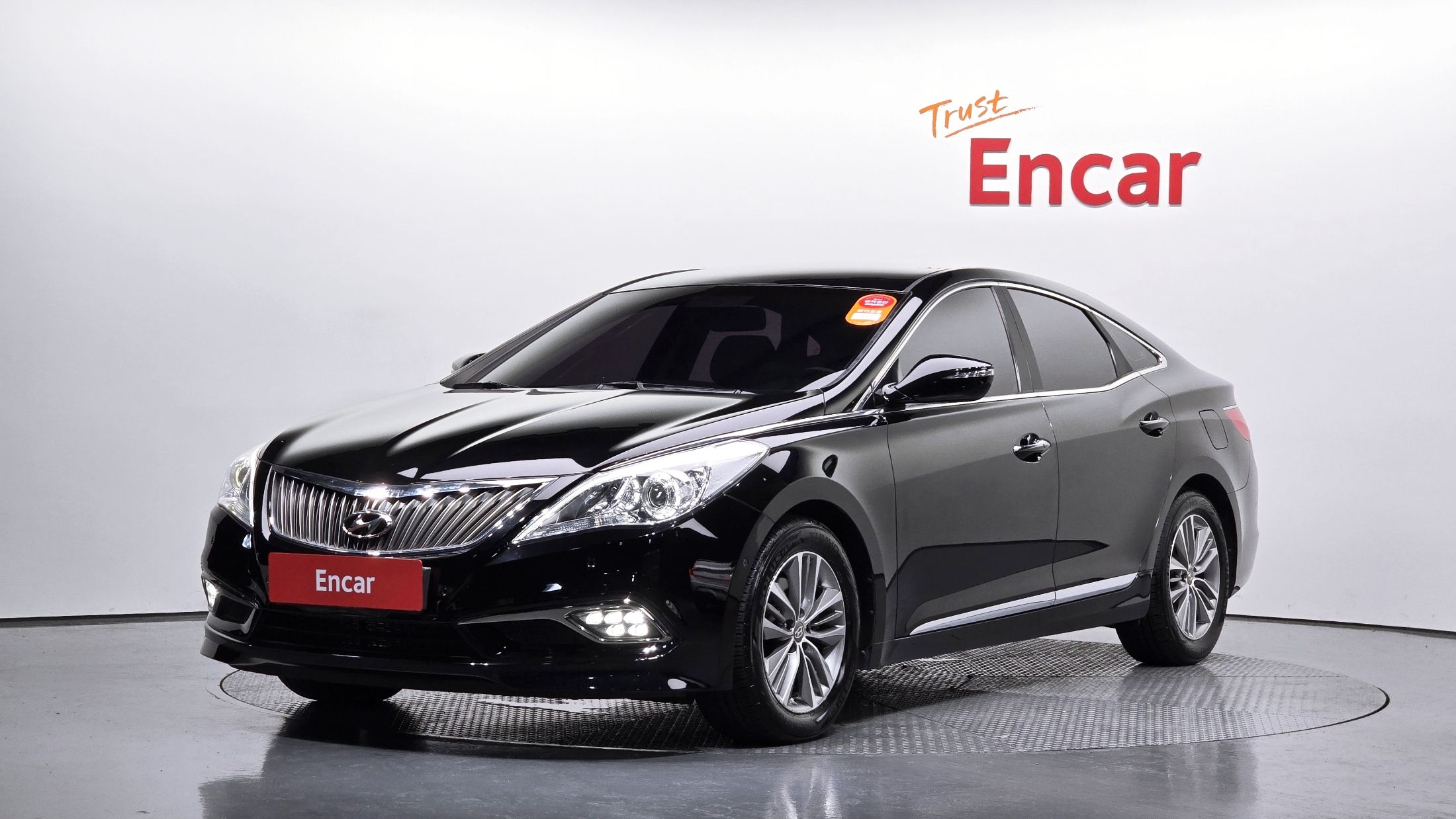HYUNDAI GRANDEUR HG 2015