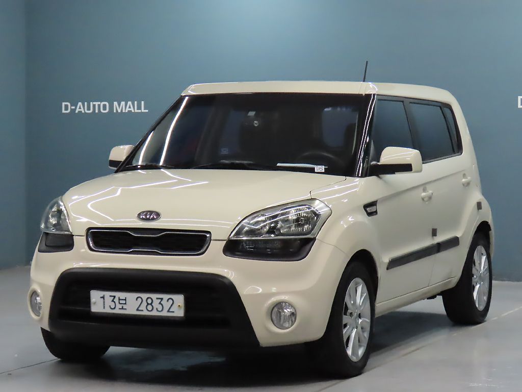 KIA SOUL 2011