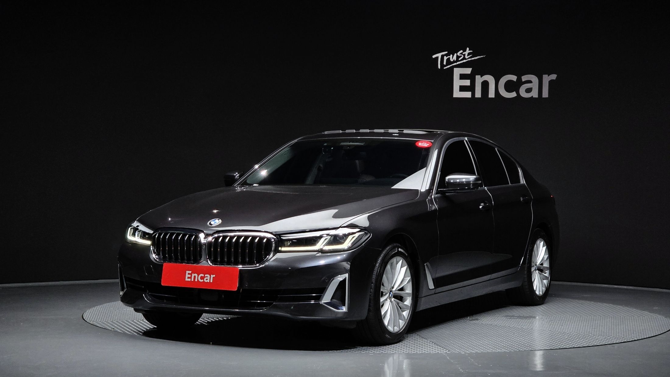 BMW 5-SERIES G30 2021