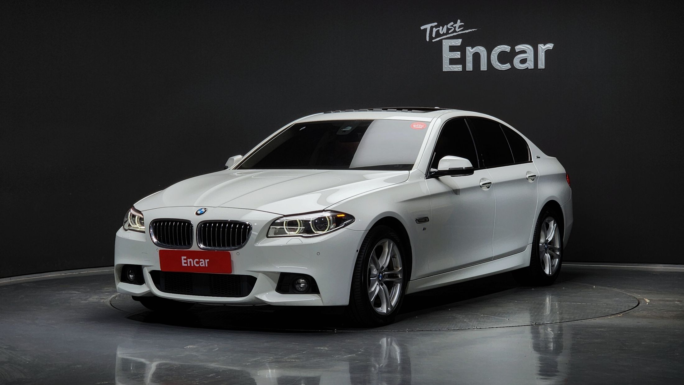 BMW 5-SERIES F10 2016