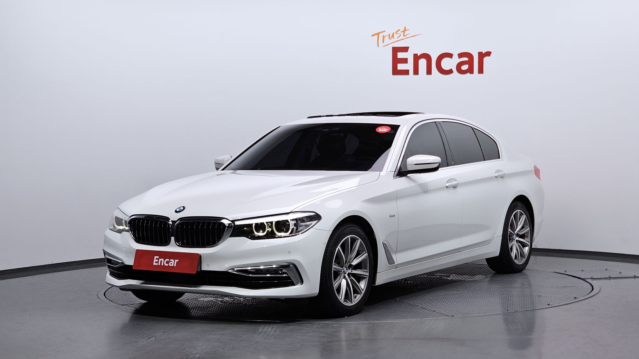 BMW 5-SERIES G30 2018