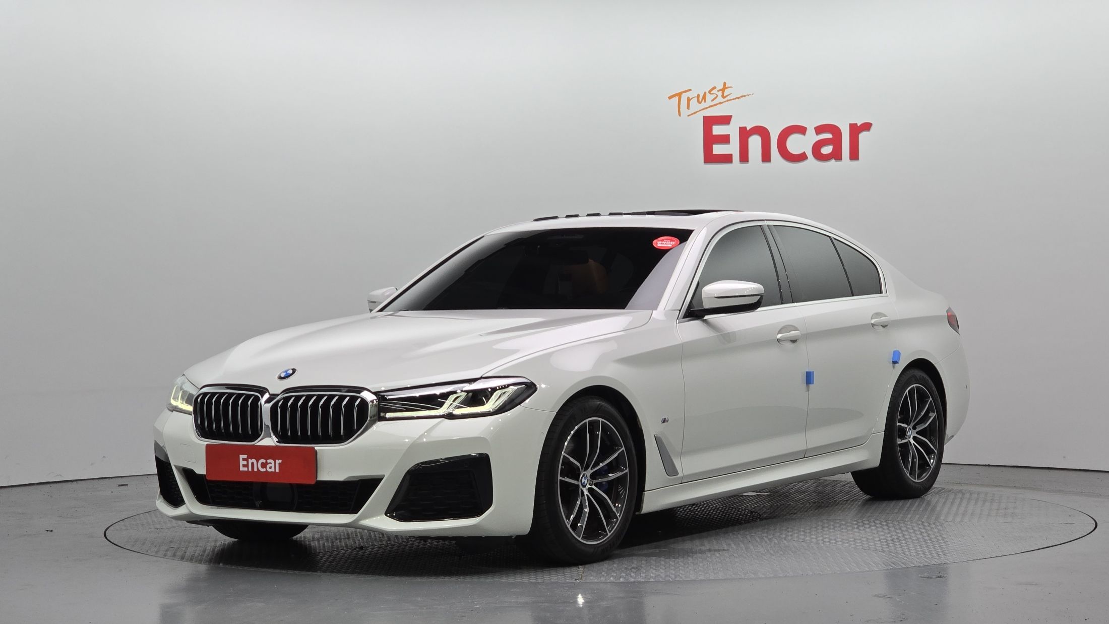 BMW 5-SERIES G30 2022