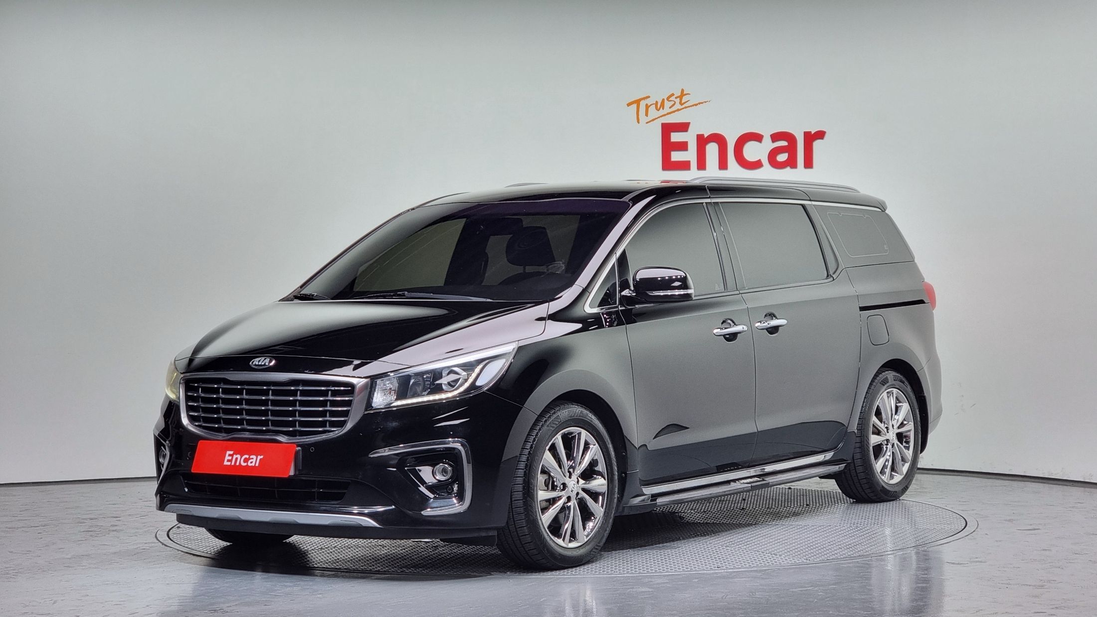 KIA CARNIVAL 2019