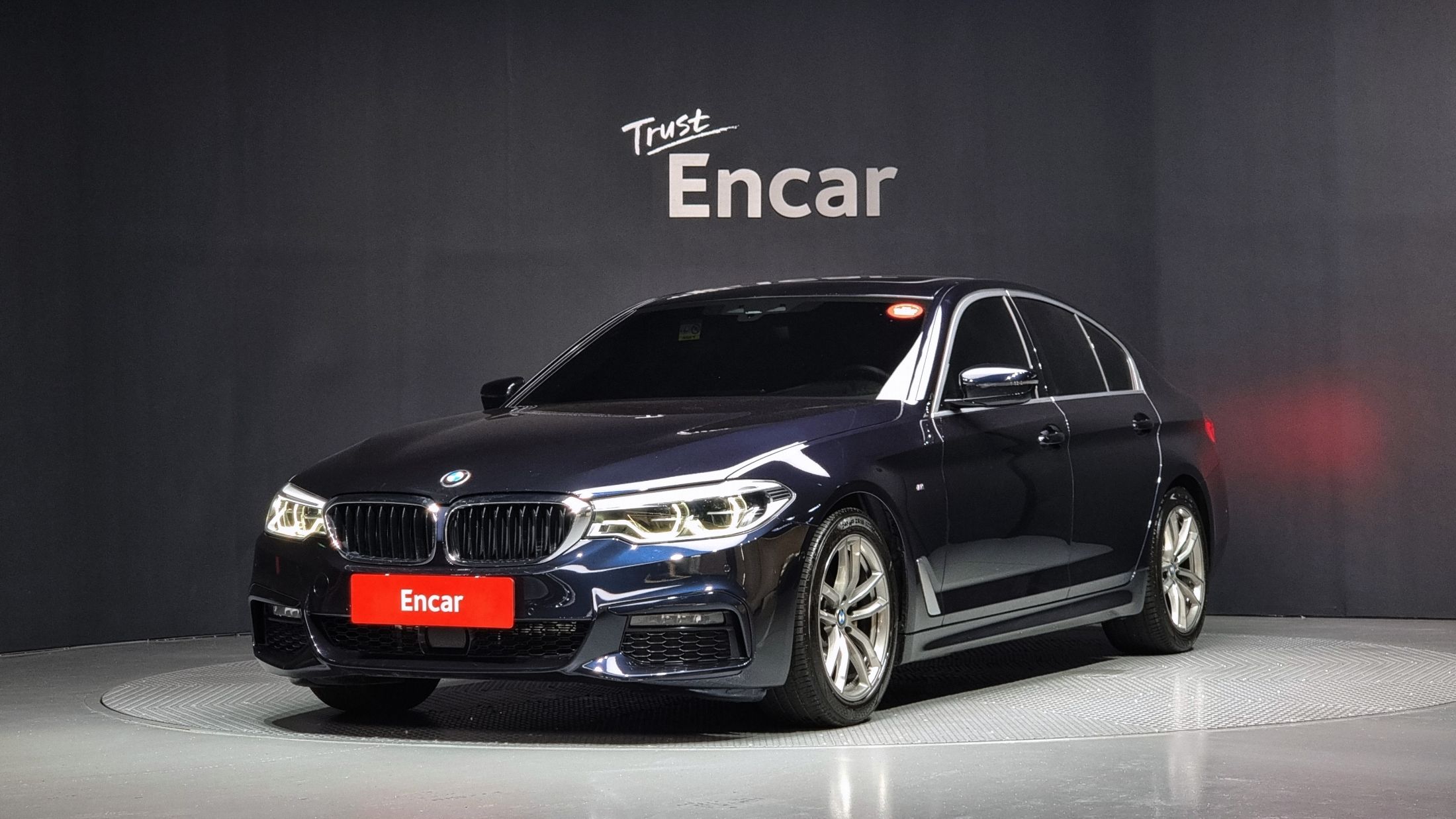 BMW 5-SERIES G30 2020