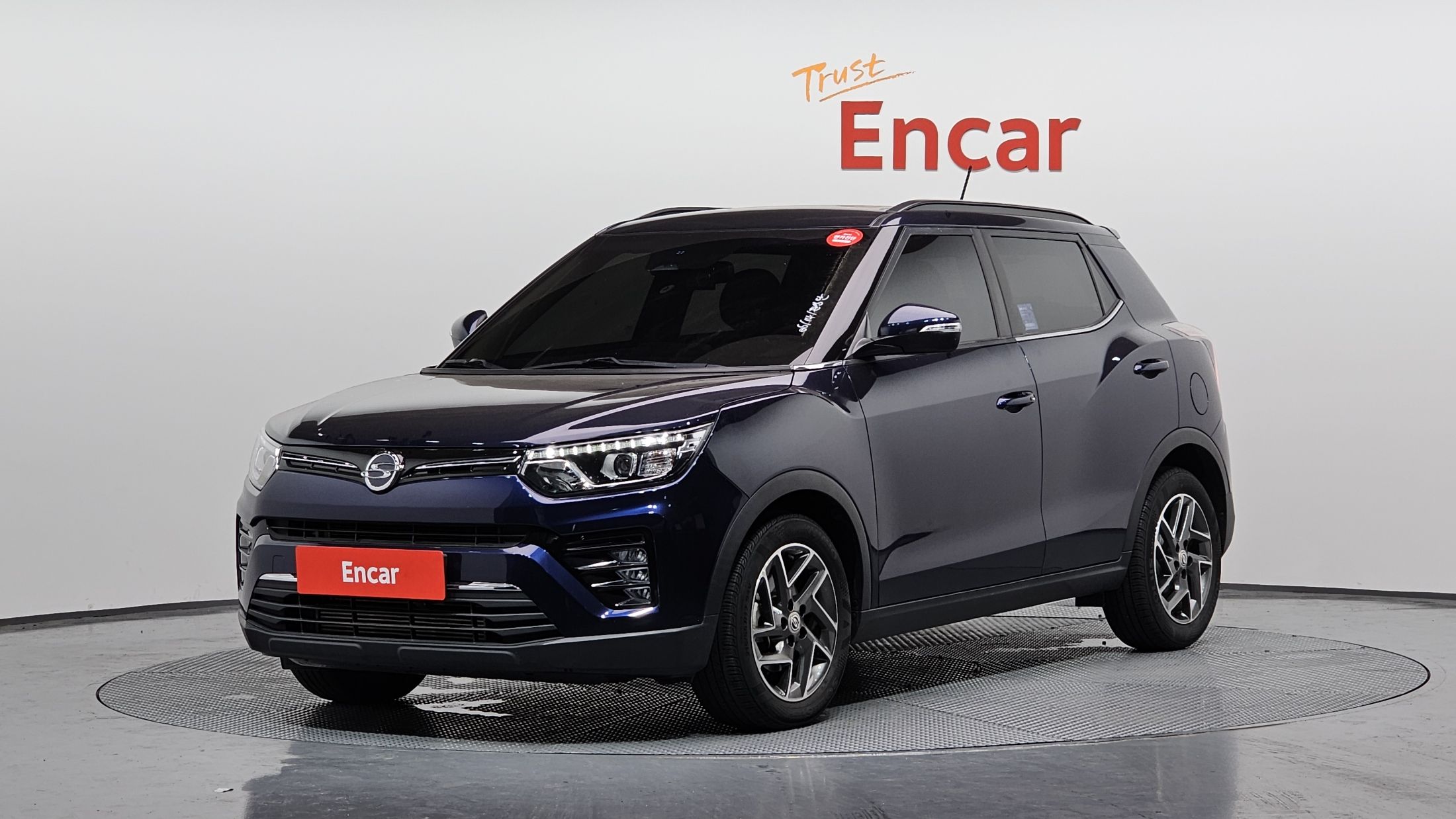 SSANGYONG TIVOLI VERY NEW 2022