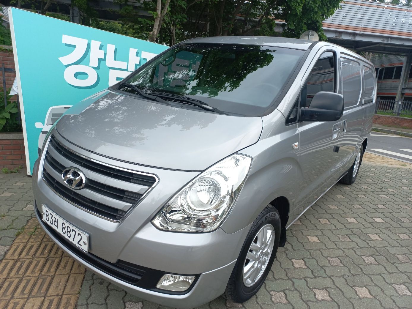 HYUNDAI STAREX GRAND 2015