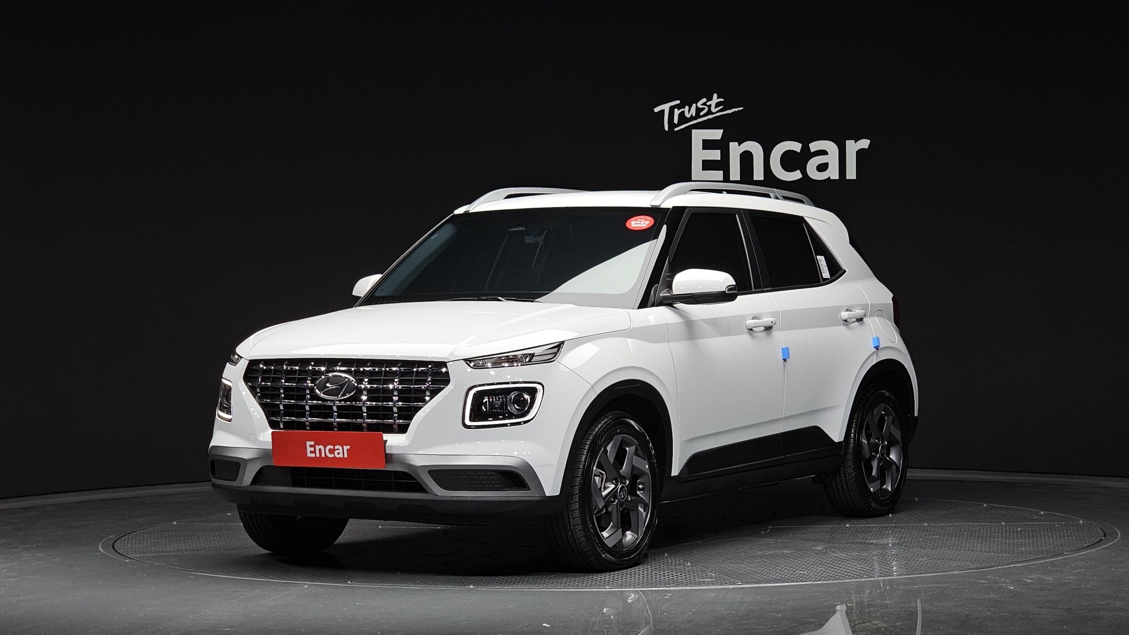 HYUNDAI VENUE 2024