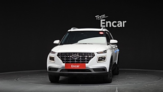 HYUNDAI VENUE  2024