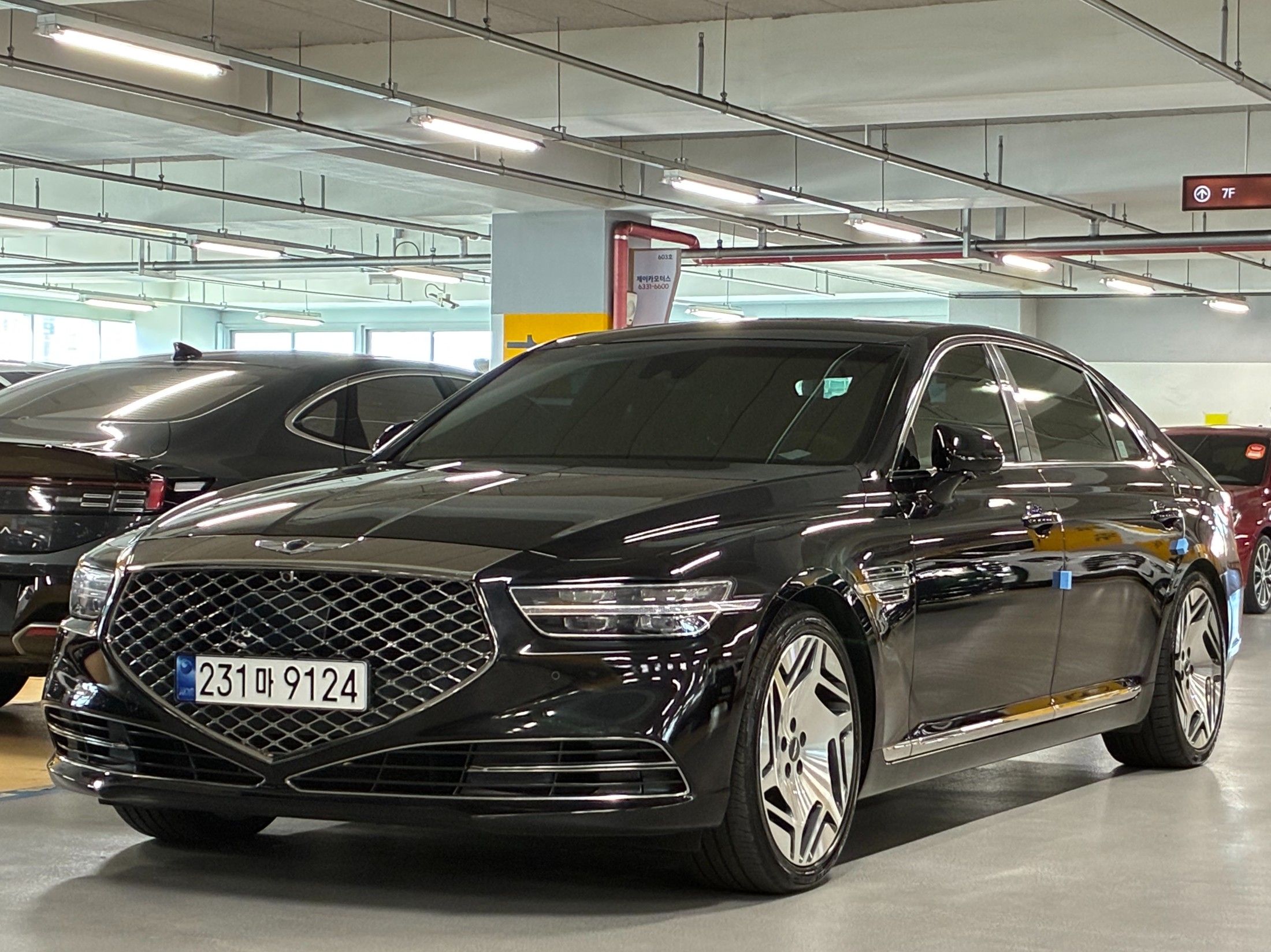 GENESIS G90 2020