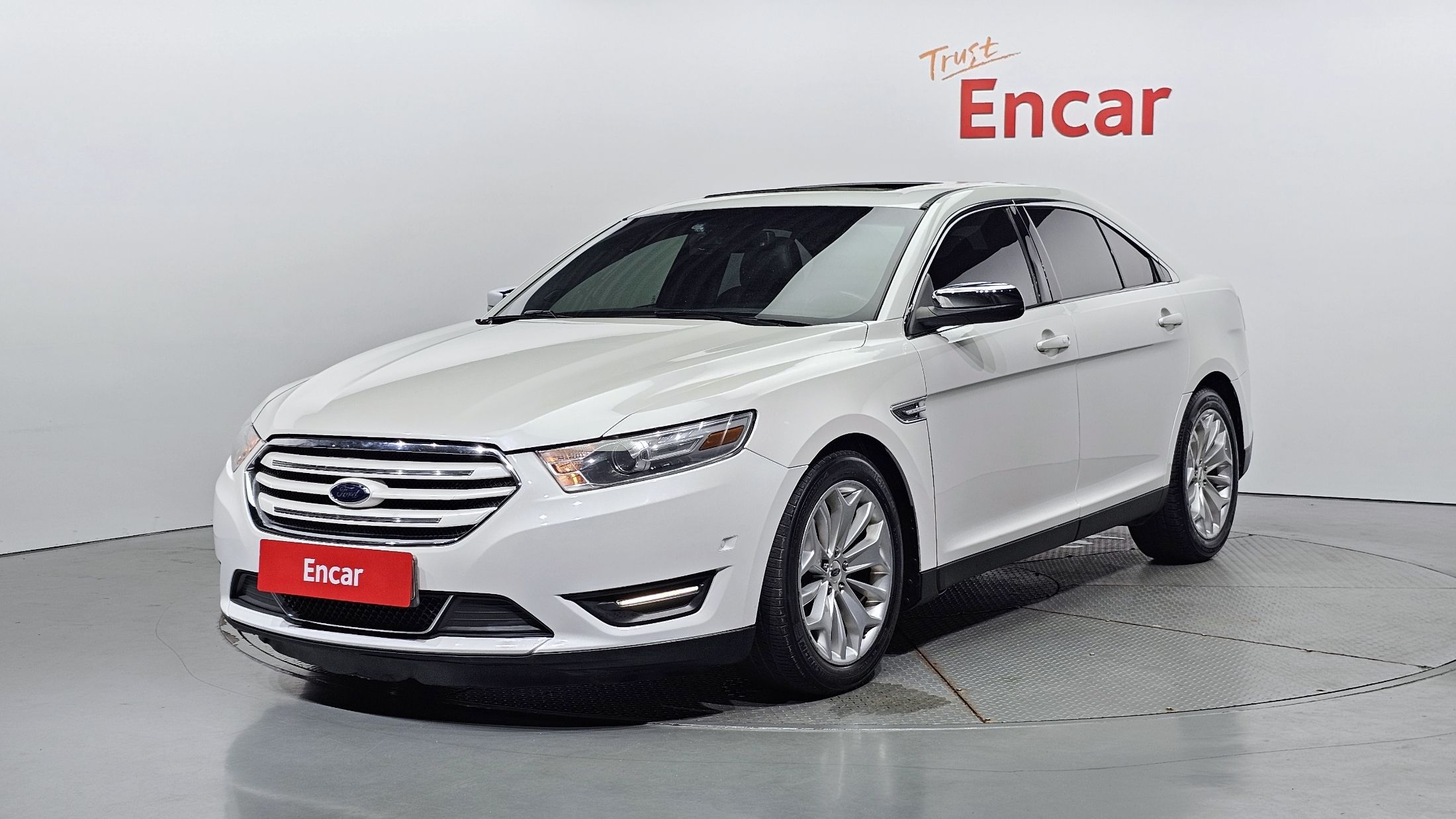 FORD TAURUS