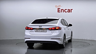 HYUNDAI AVANTE AD 2018