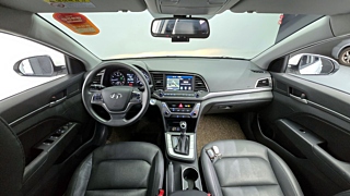 HYUNDAI AVANTE AD 2018