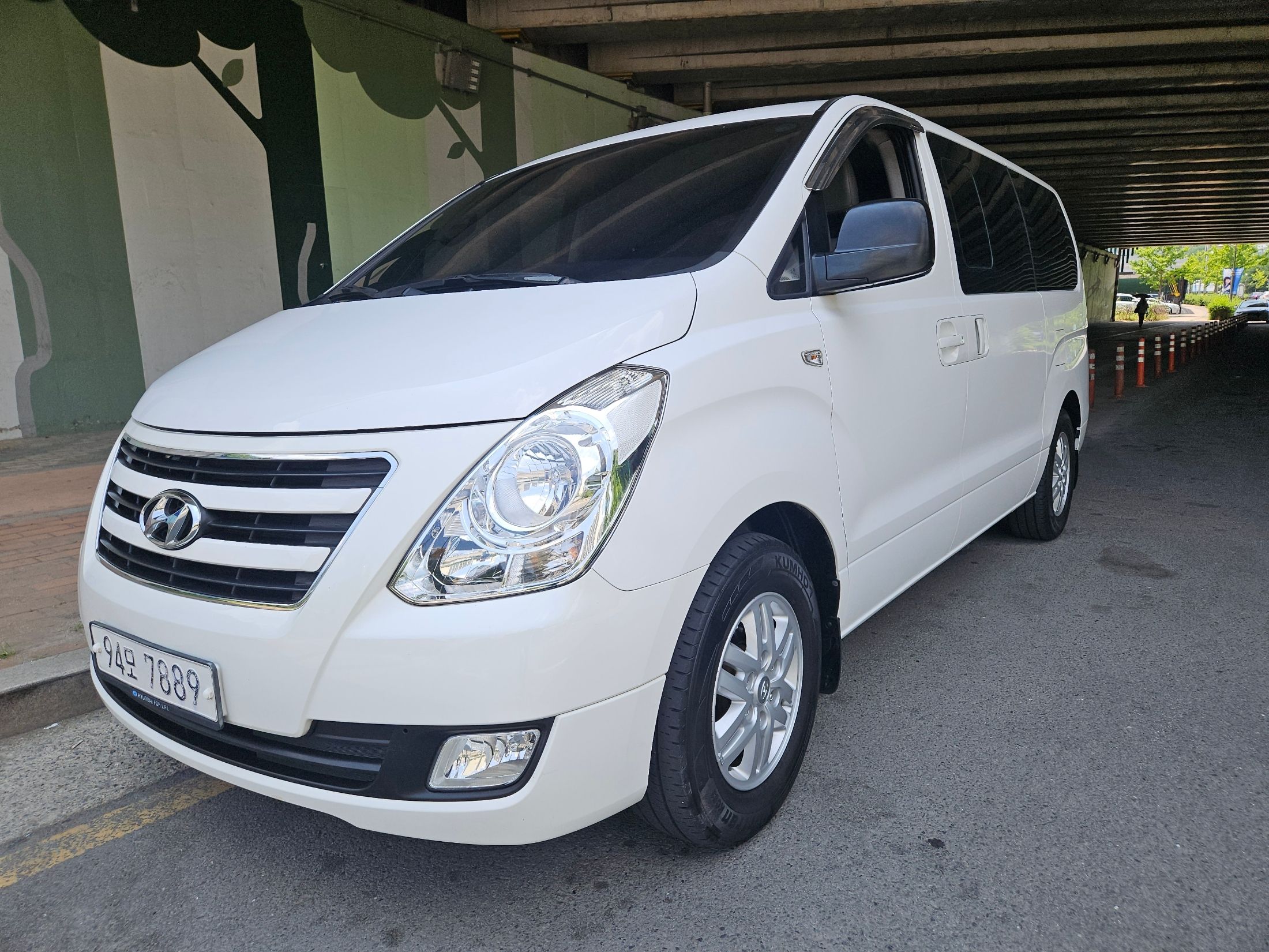 HYUNDAI STAREX GRAND 2016
