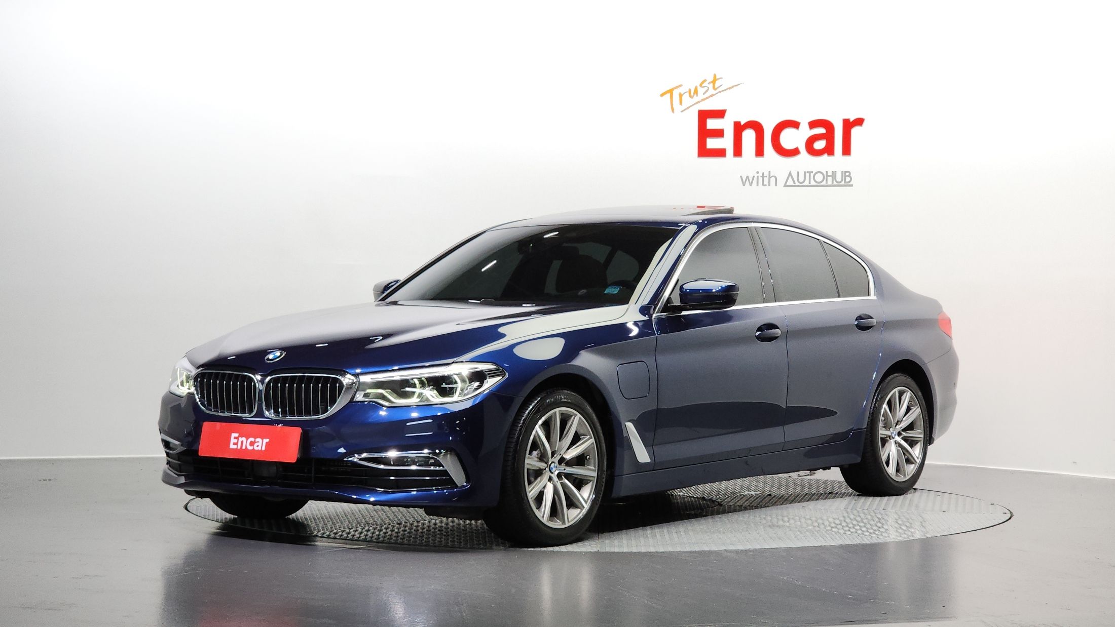 BMW 5-SERIES G30 2020