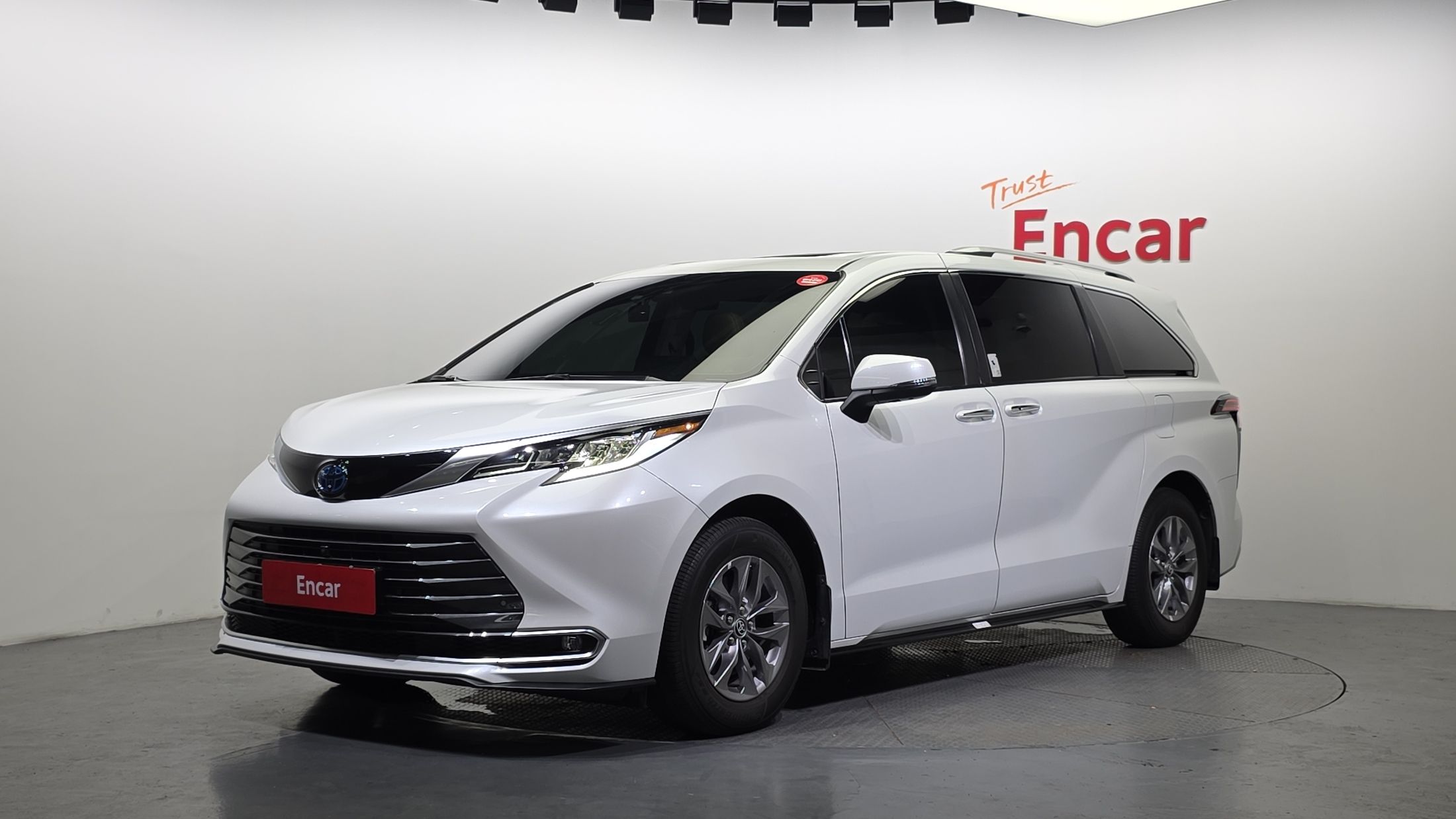 TOYOTA SIENNA