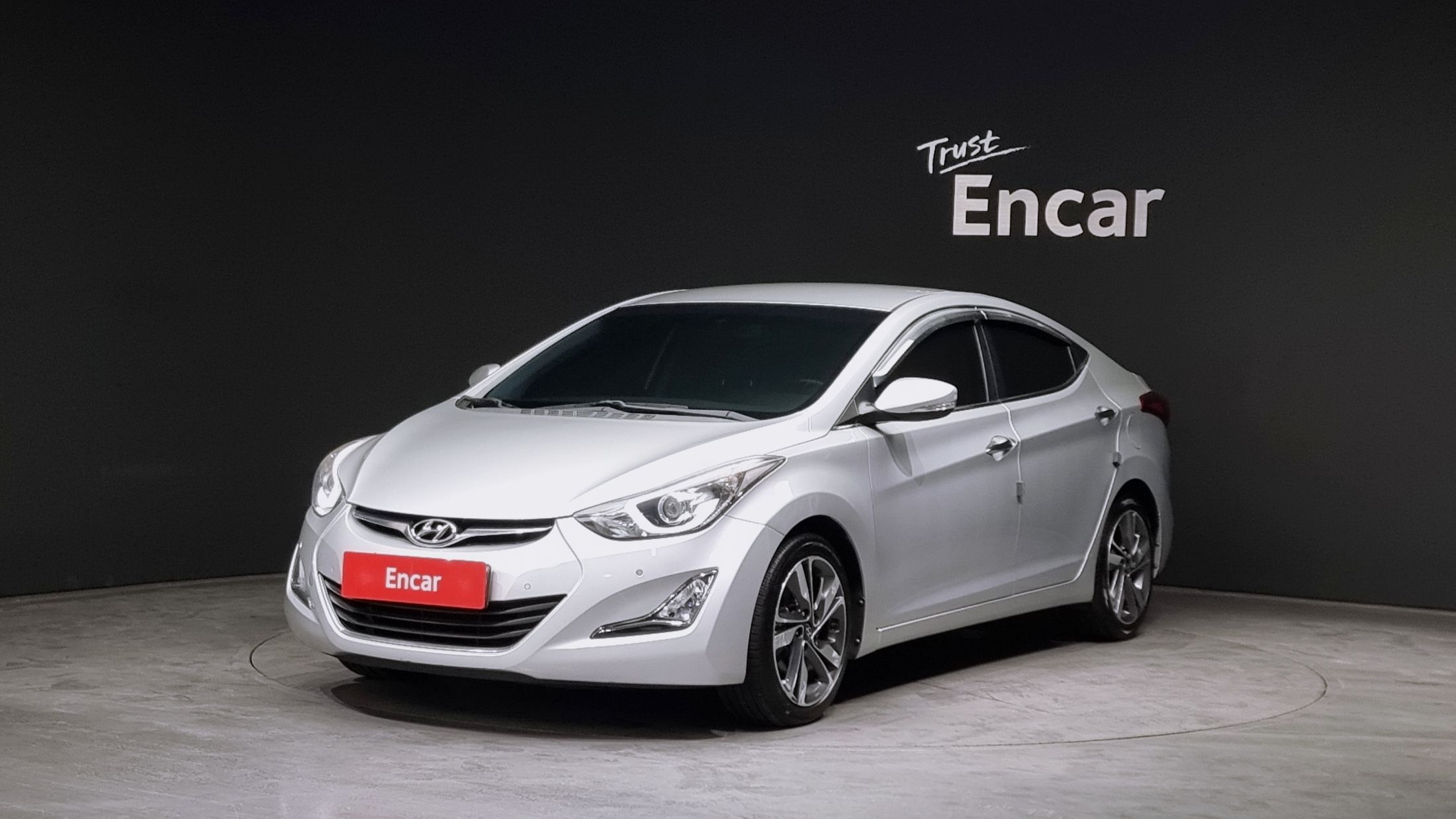 HYUNDAI AVANTE 2015