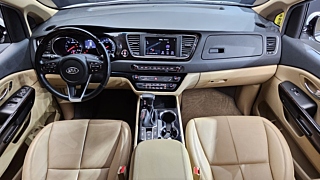 KIA CARNIVAL 2018