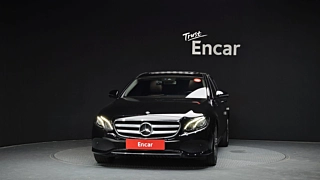 MERCEDES BENZ E-CLASS W213 2019