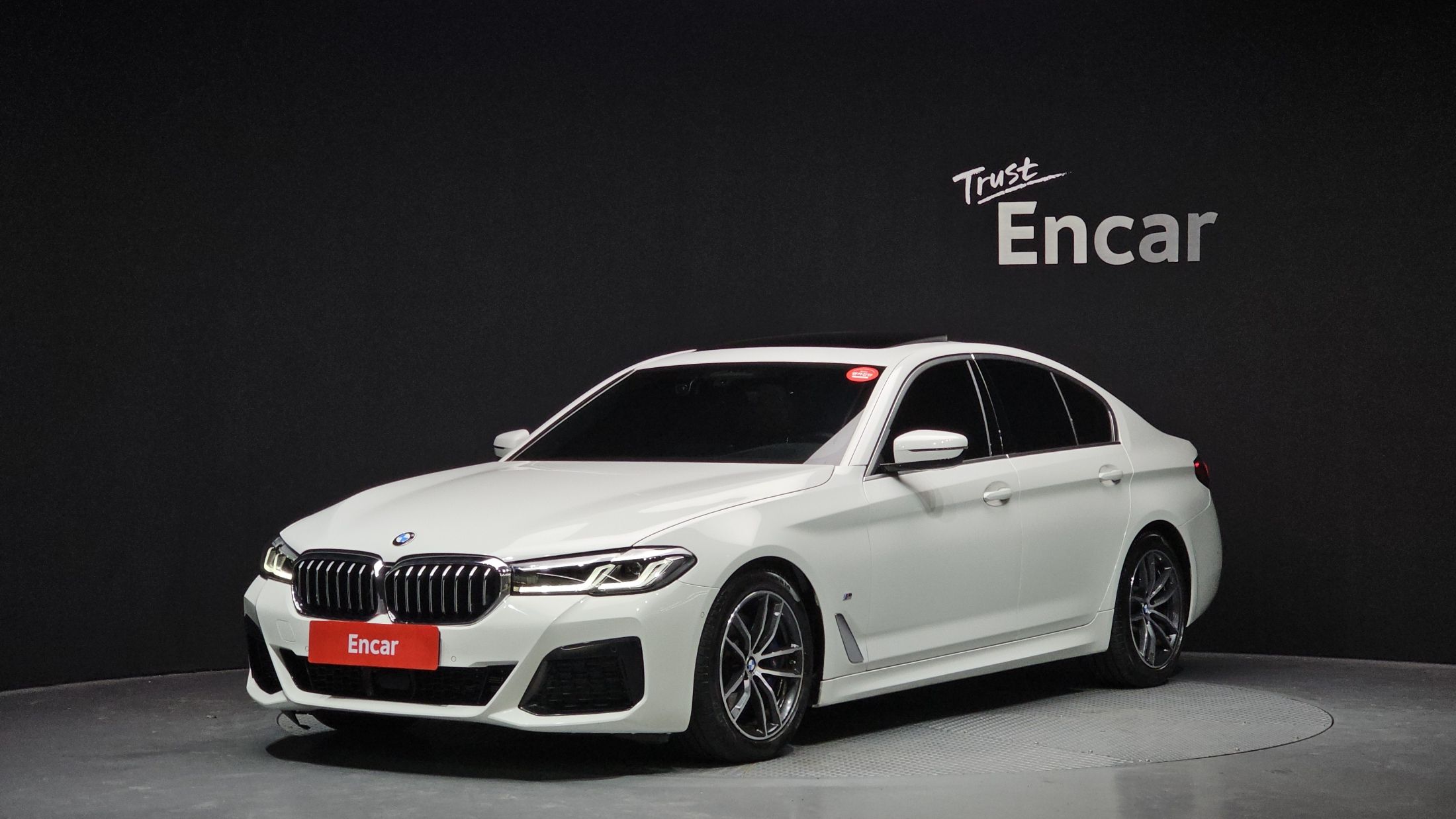 BMW 5-SERIES G30 2022