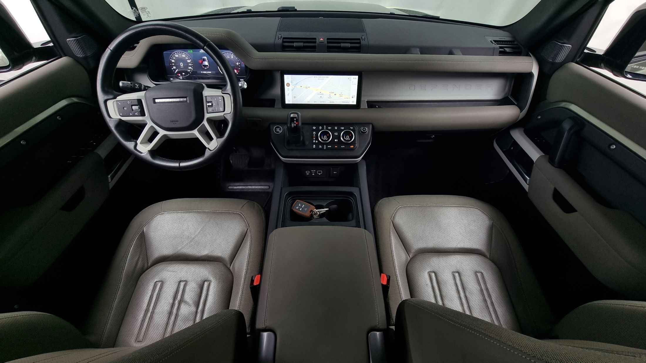 LAND ROVER DEFENDER L663
