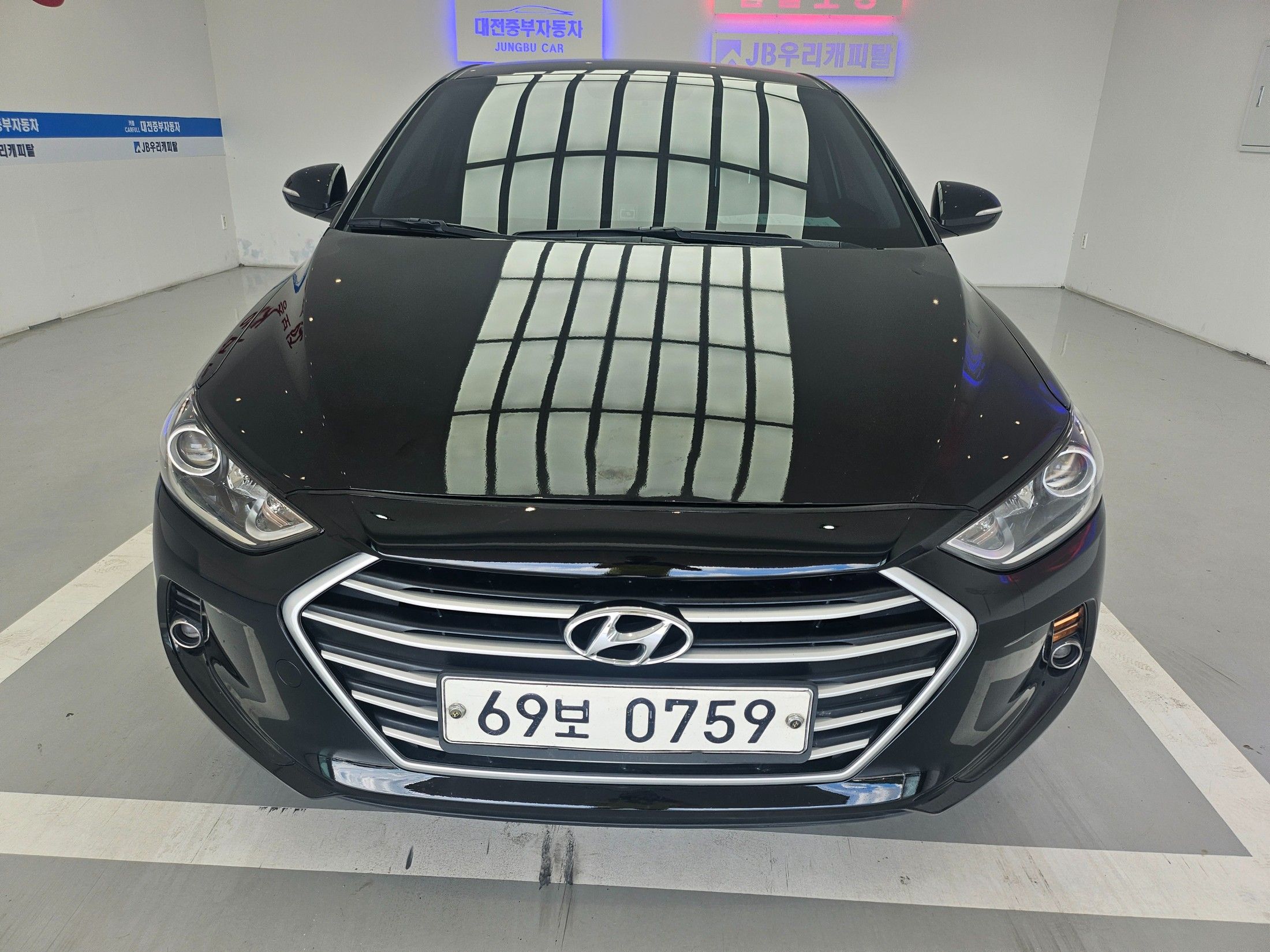 HYUNDAI AVANTE AD
