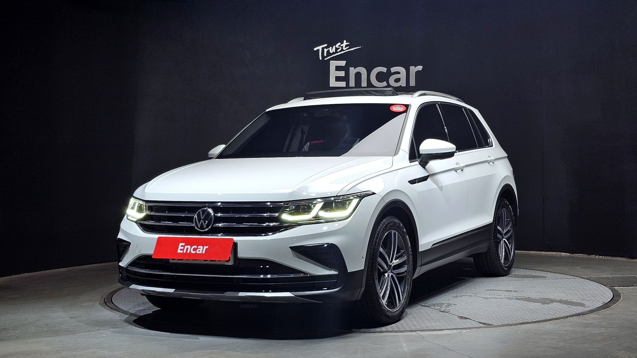 VOLKSWAGEN TIGUAN 2021