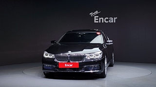 BMW 7-SERIES G11 2016
