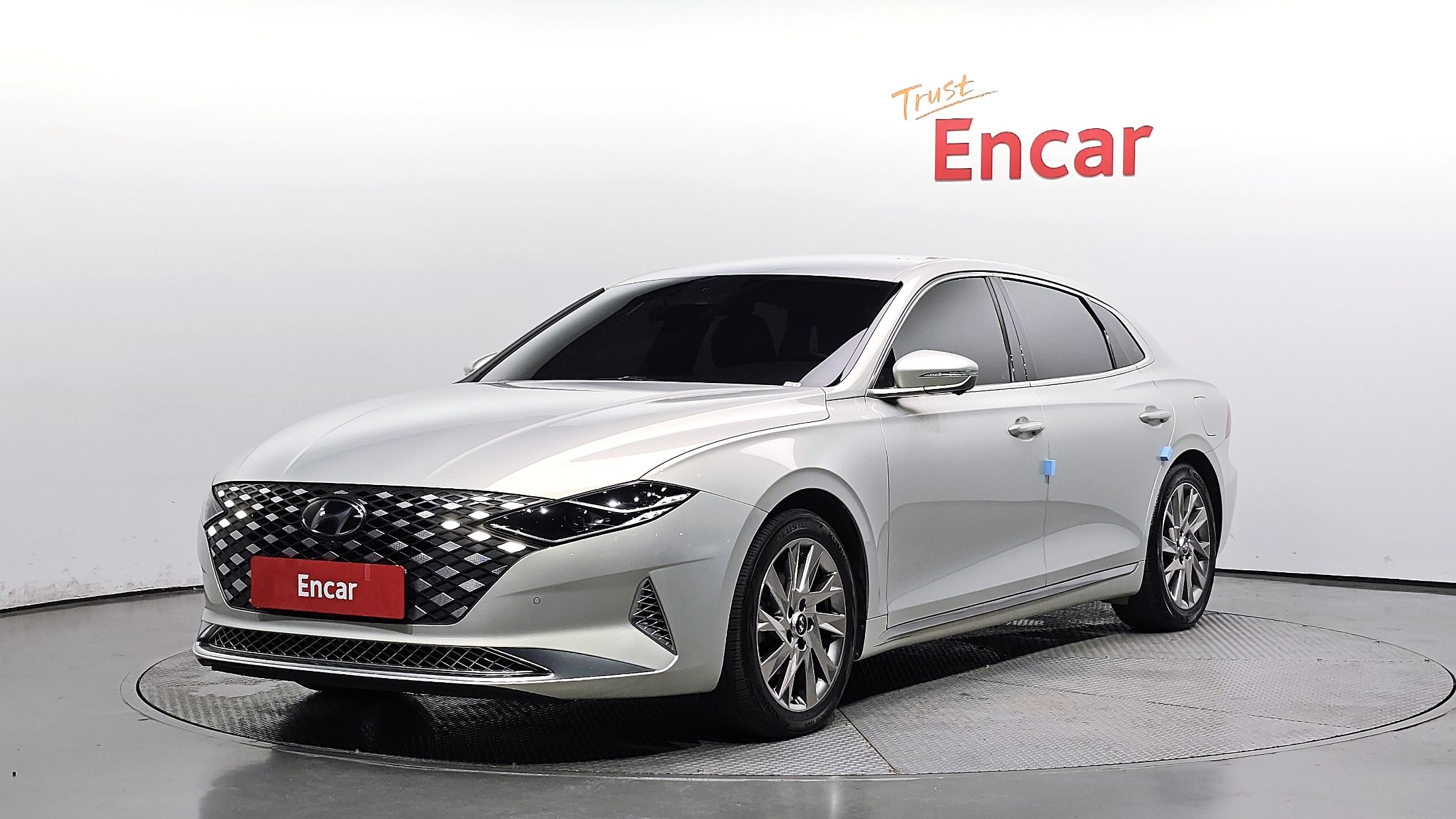 HYUNDAI GRANDEUR IG HYBRID 2020