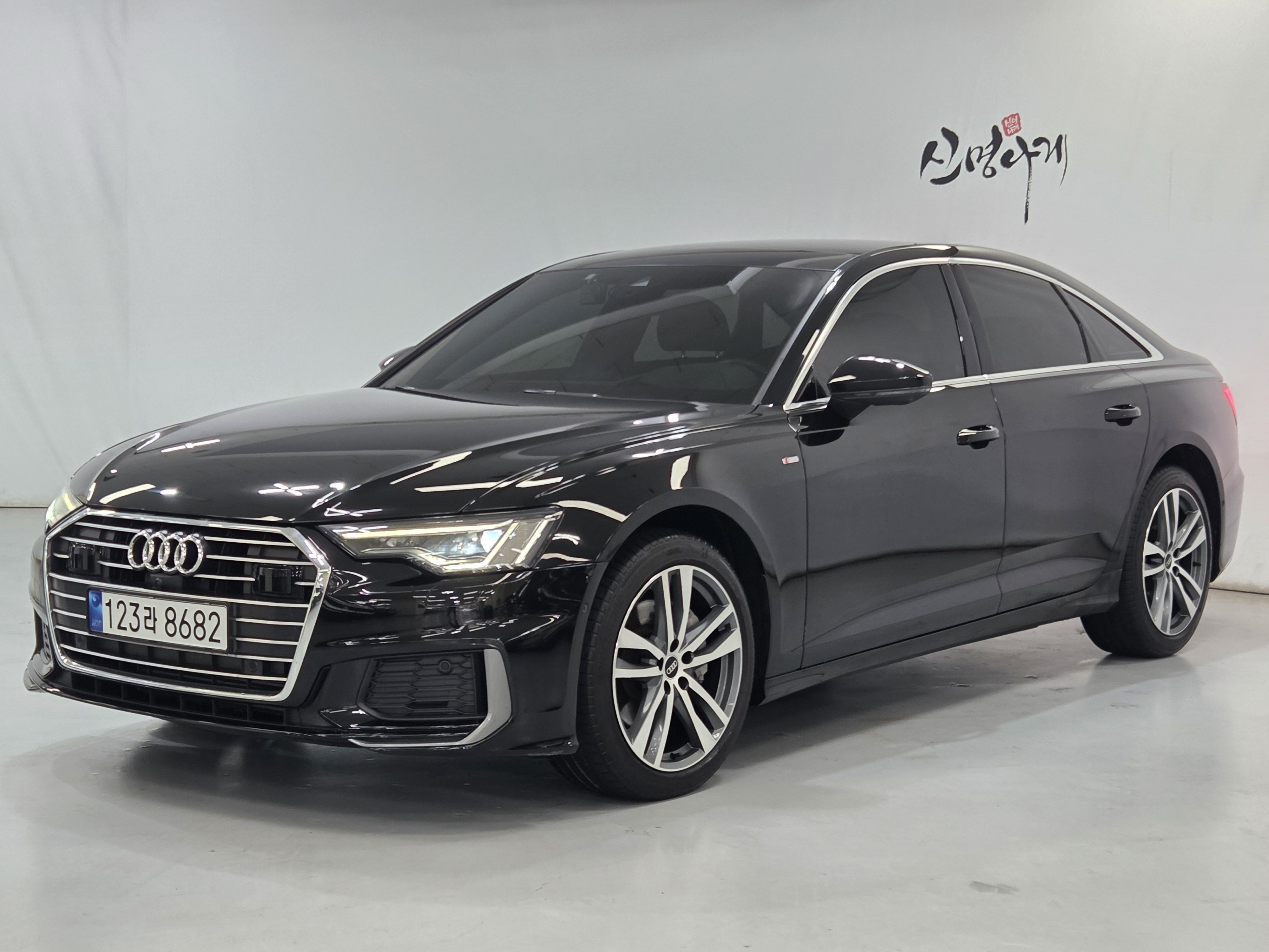 AUDI A6 C8 2021
