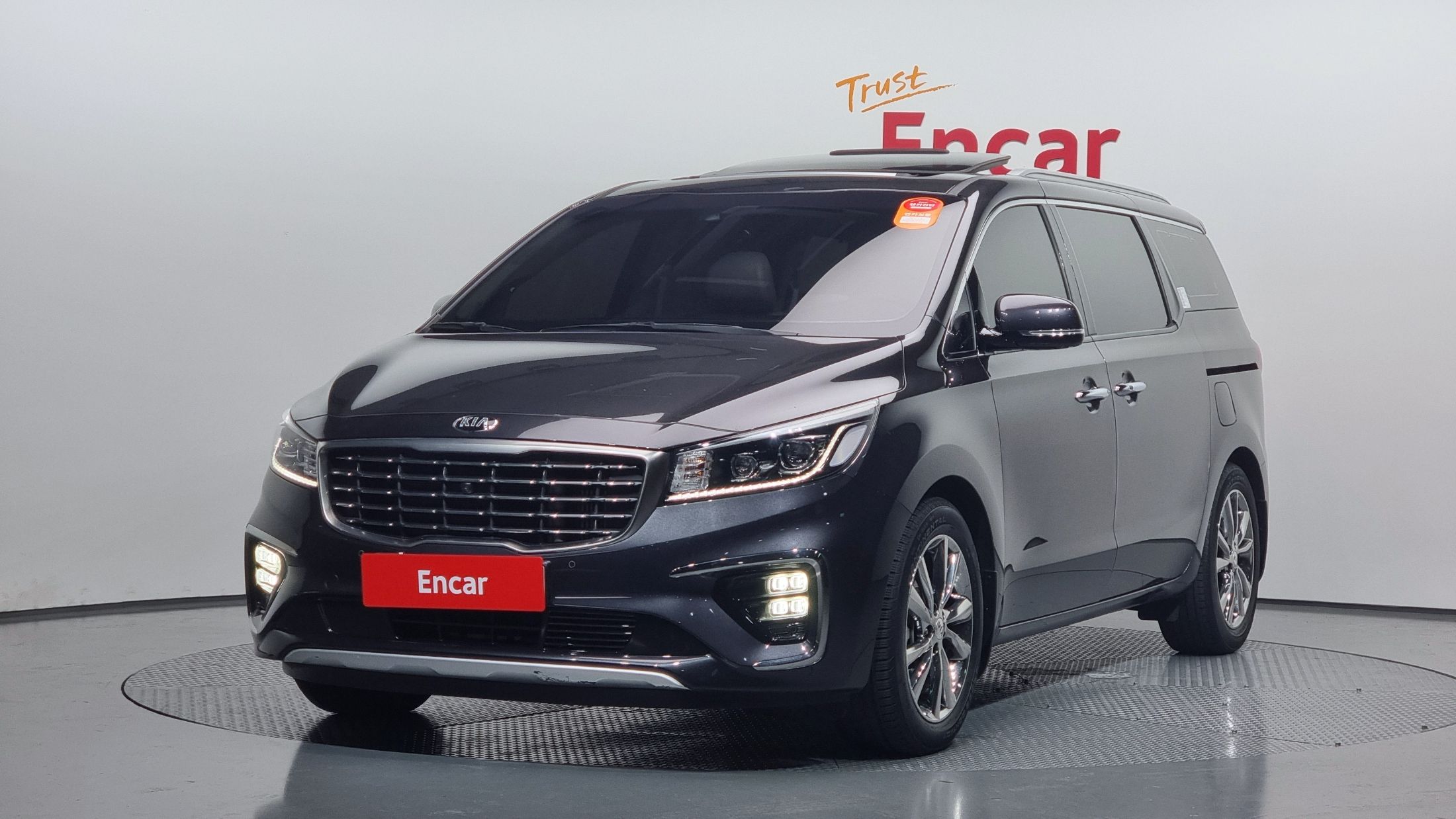 KIA CARNIVAL 2019