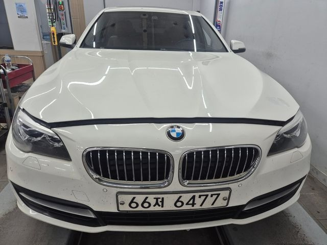 BMW 5-SERIES F10