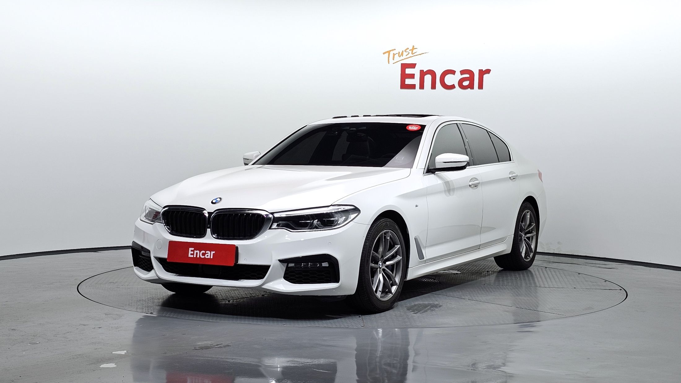 BMW 5-SERIES G30 2017