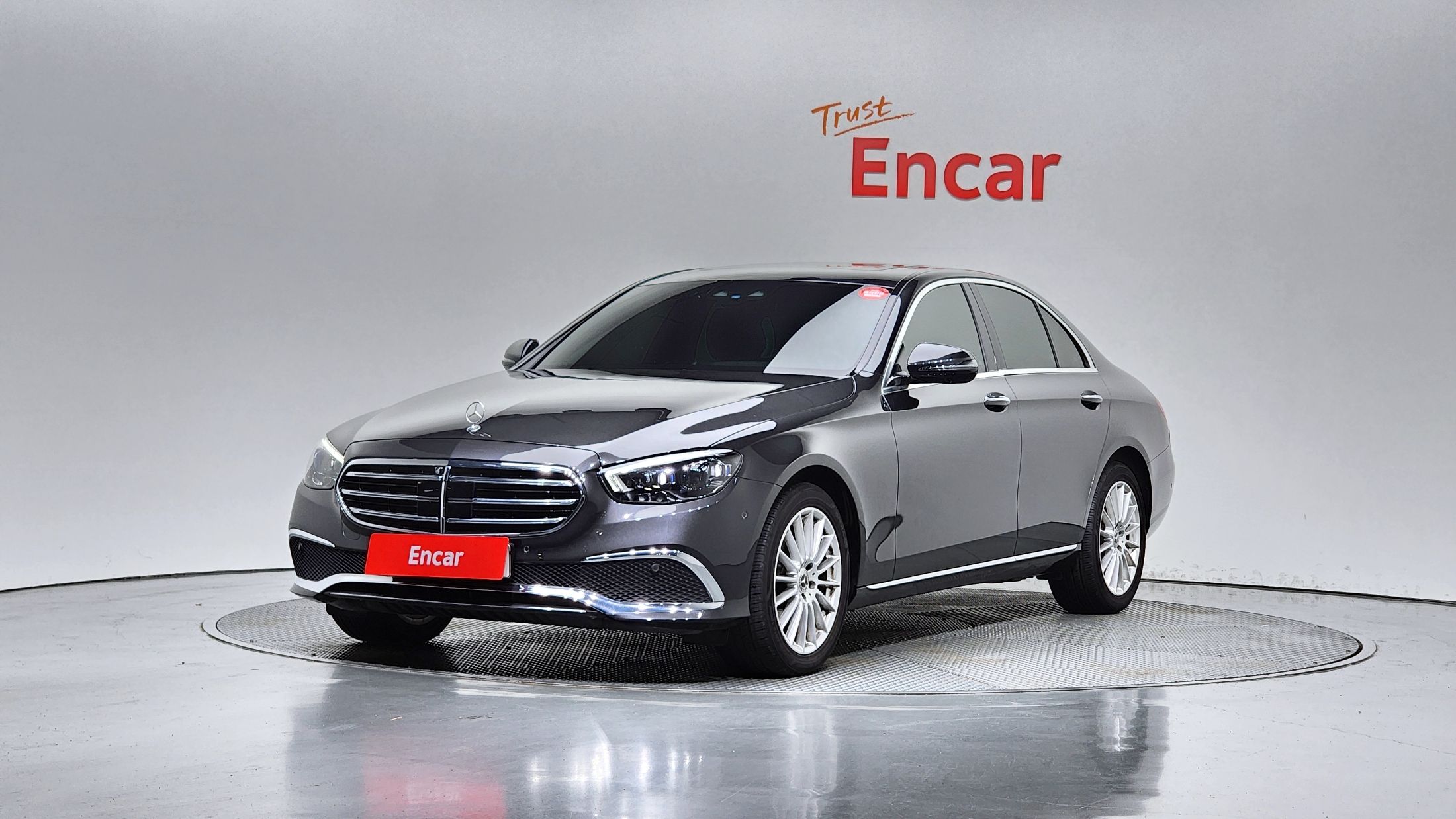 MERCEDES BENZ E-CLASS W213 2022