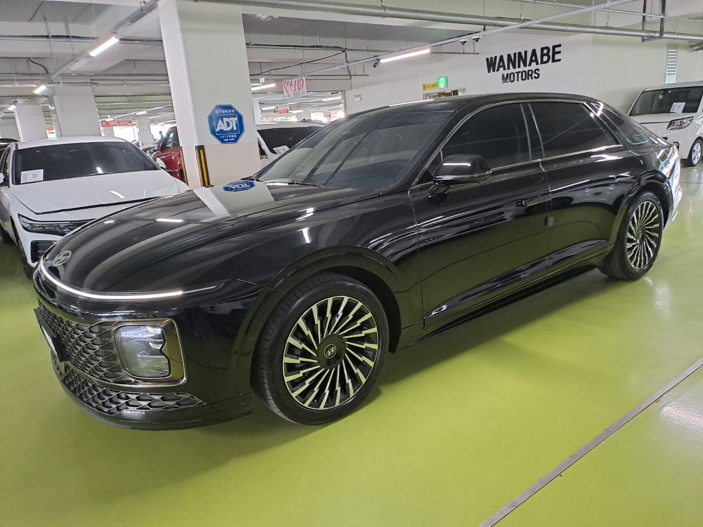 HYUNDAI GRANDEUR HYBRID GN7 2023
