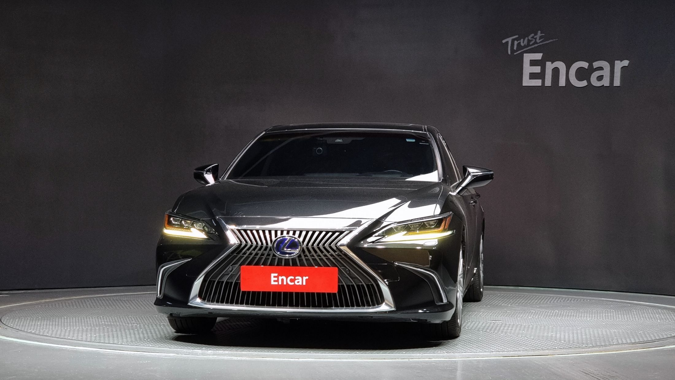 LEXUS ES300H 2020
