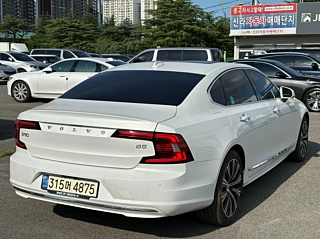 VOLVO S90 2021