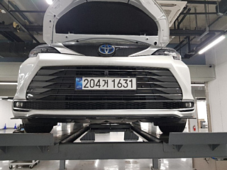 Заказать TOYOTA SIENNA
