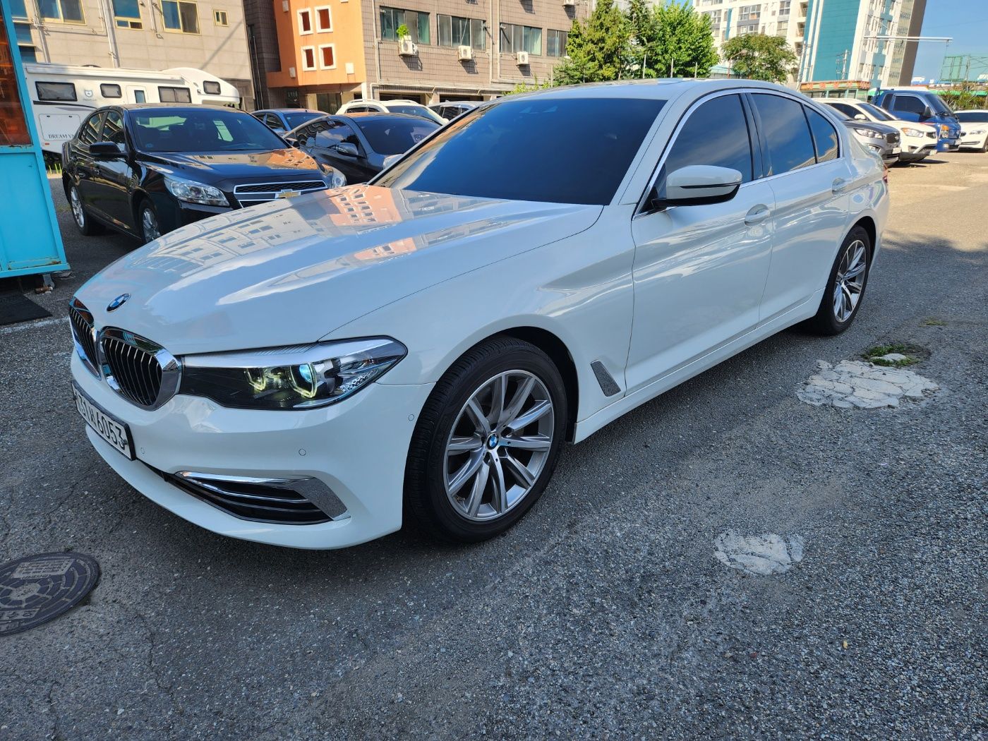 BMW 5-SERIES G30 2019