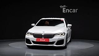 BMW 5-SERIES G30 2020