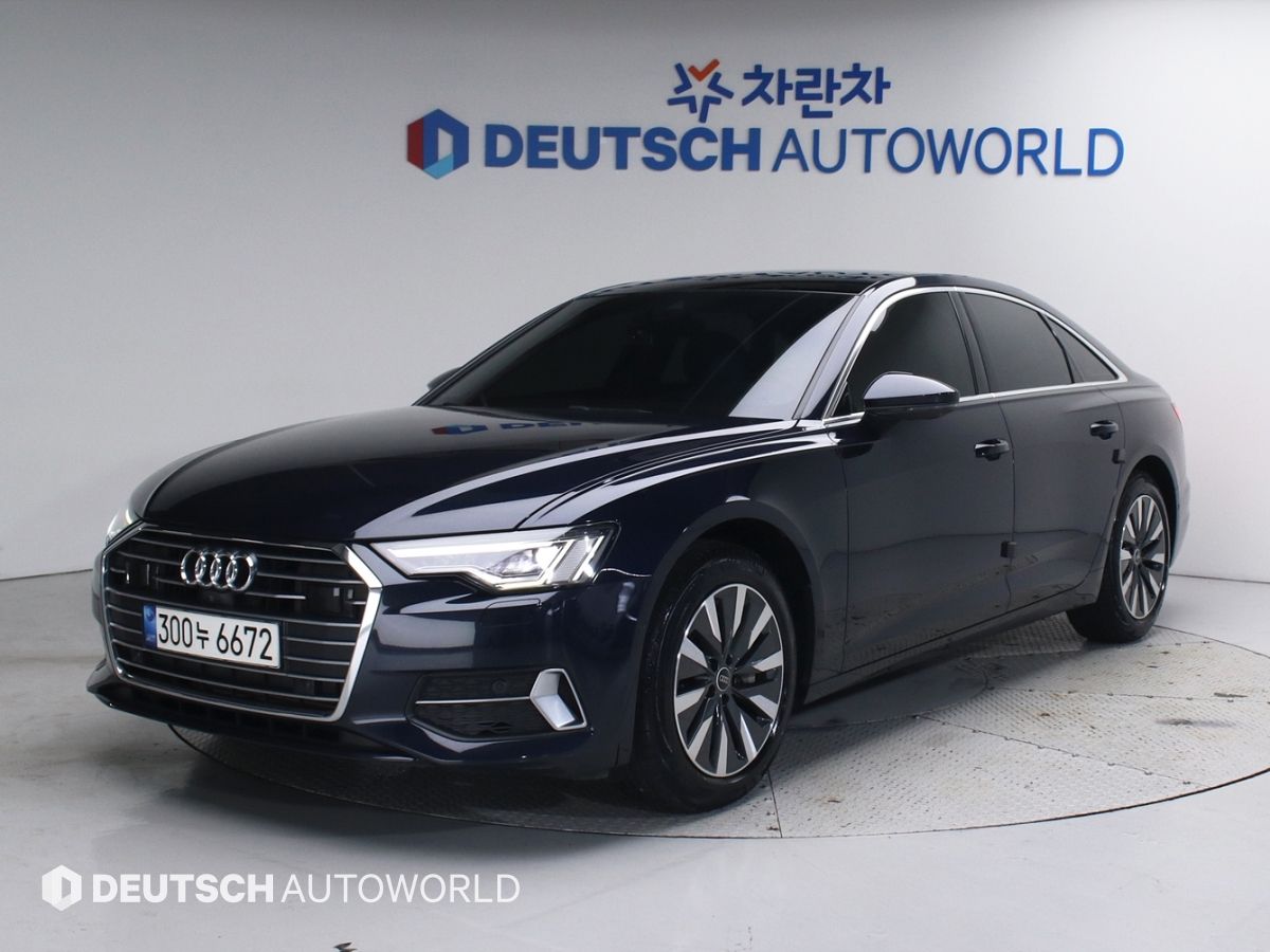 AUDI A6 C8