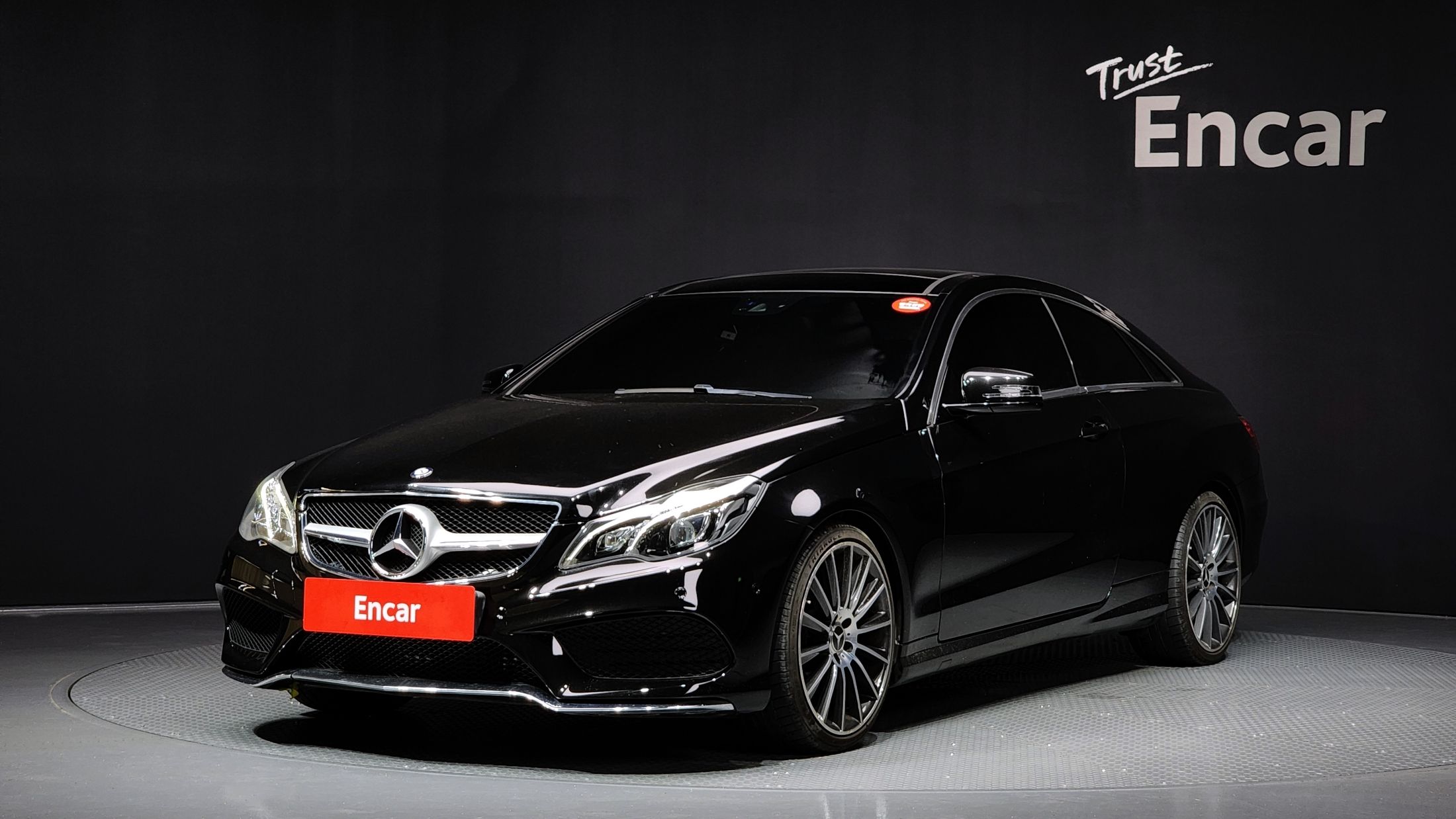 MERCEDES BENZ E-CLASS W212 2014