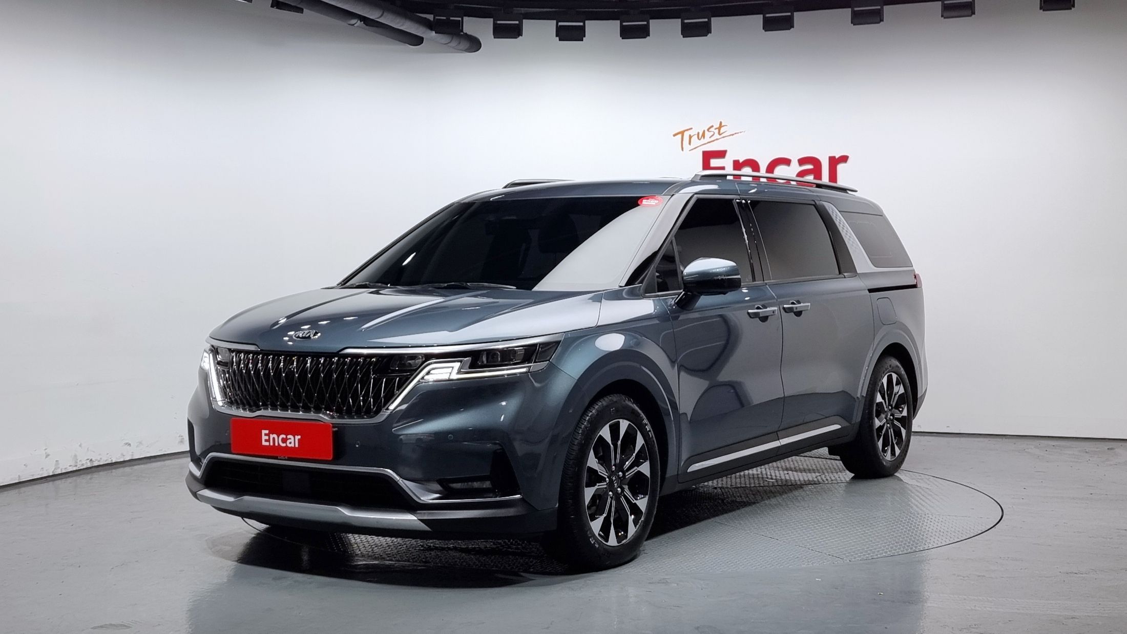 KIA CARNIVAL 2021