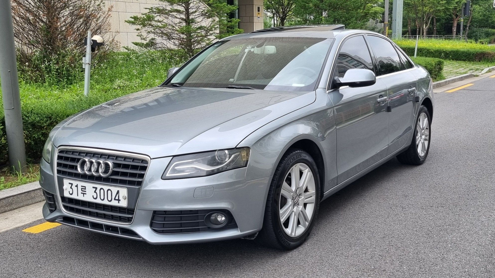 AUDI A4 2010