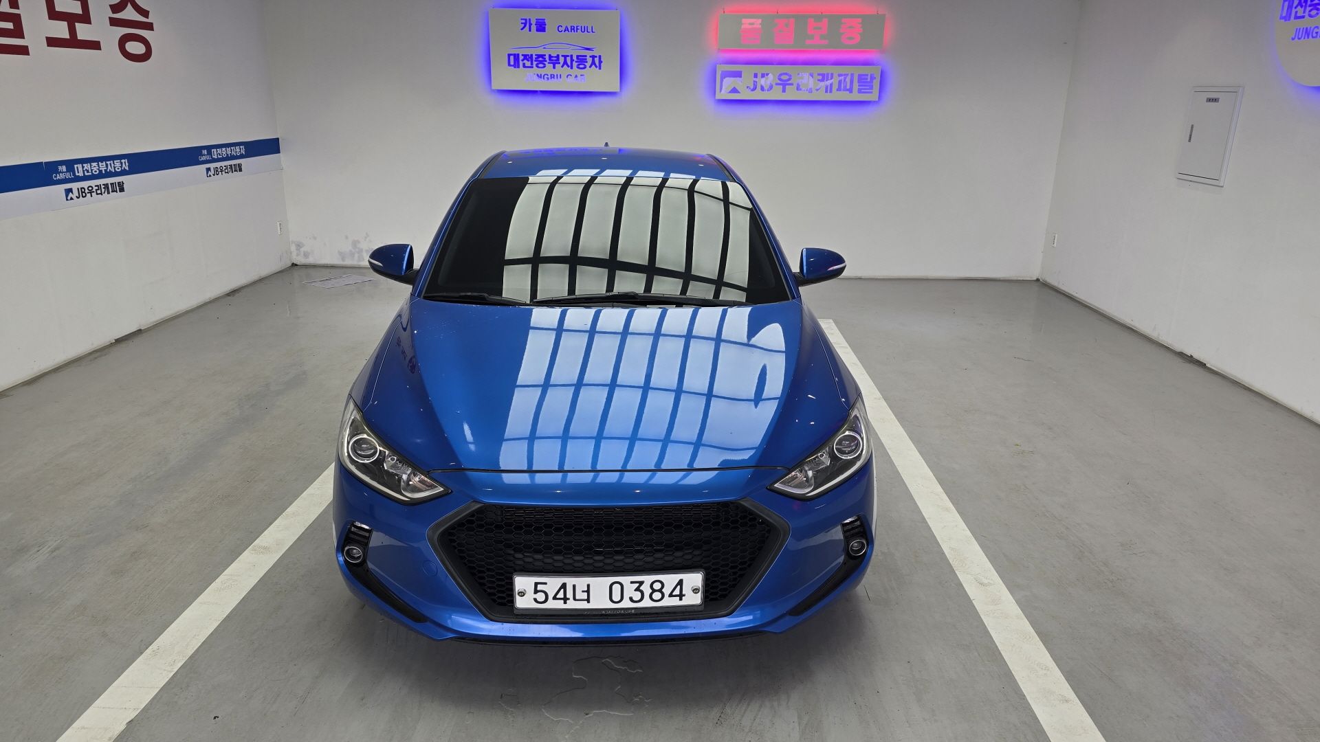 HYUNDAI AVANTE AD 2016