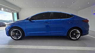 HYUNDAI AVANTE AD 2016