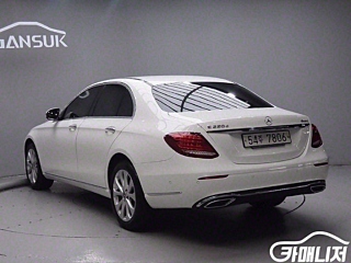 MERCEDES BENZ E-CLASS W213 2018