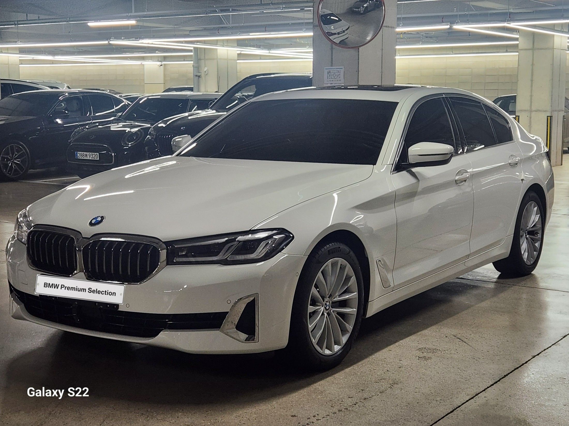 BMW 5-SERIES G30 2020